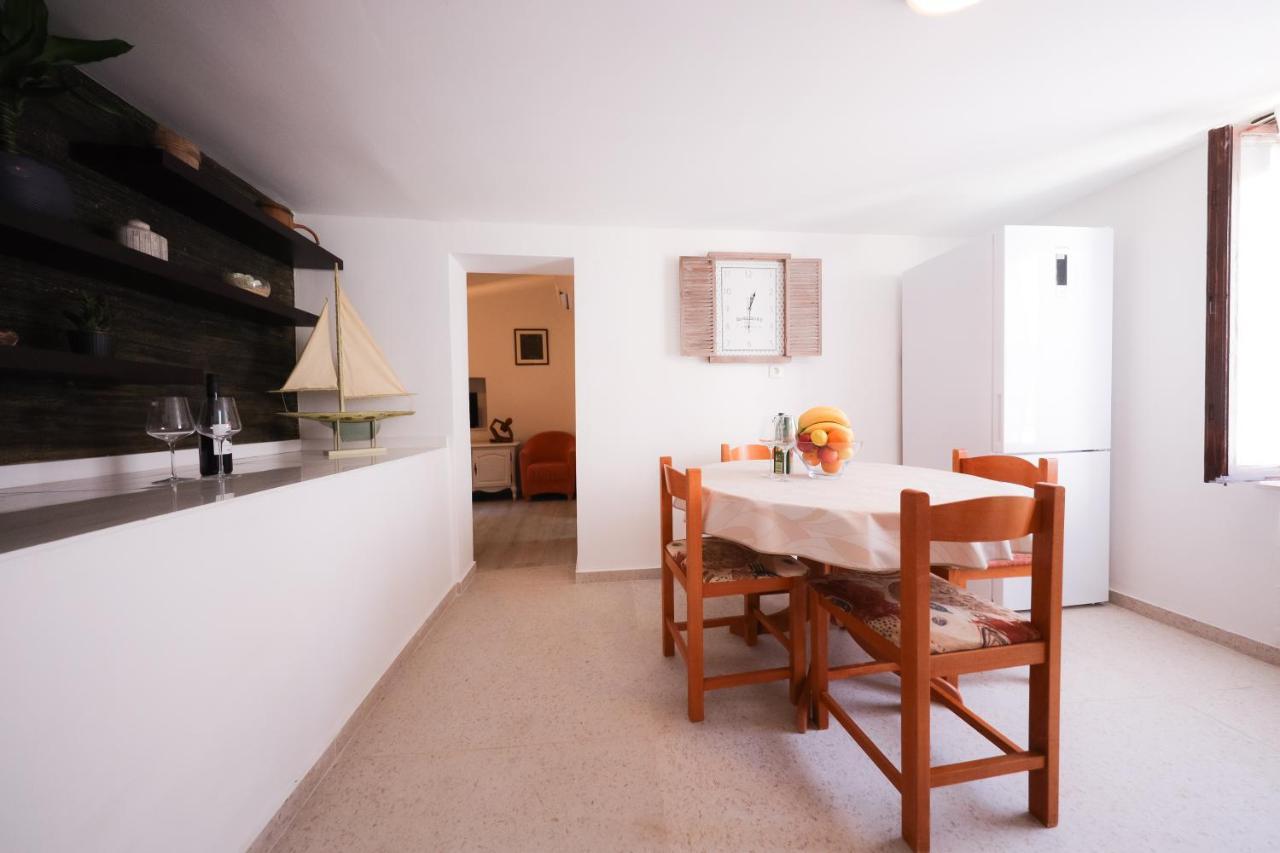 Two Bedroom Apartment In The Old Town Marija Zadar Dış mekan fotoğraf